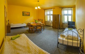 Flower Hostel