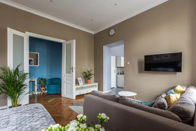 Fragola Apartments