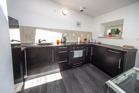 FriendHouse Apartments