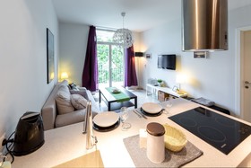 FriendHouse Apartments