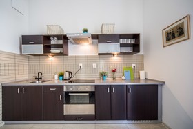 FriendHouse Apartments