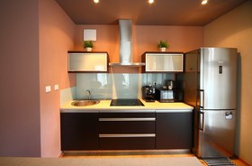 FriendHouse Apartments