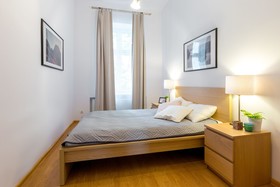 FriendHouse Apartments