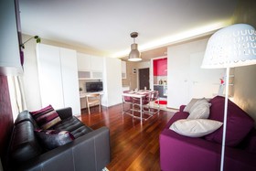 FriendHouse Apartments