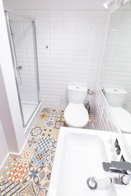FriendHouse Apartments