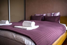 FriendHouse Apartments