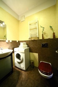 FriendHouse Apartments