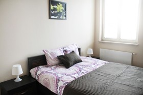 FriendHouse Apartments