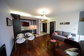 FriendHouse Apartments