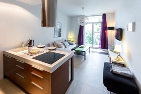 FriendHouse Apartments