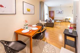 FriendHouse Apartments - Aparthotel
