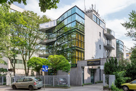 FriendHouse Apartments - Aparthotel