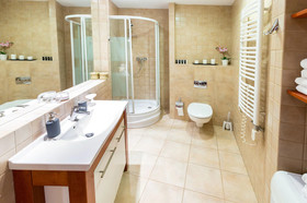 FriendHouse Apartments - Aparthotel