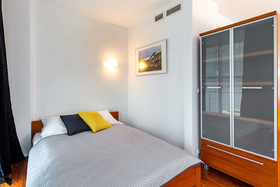 FriendHouse Apartments - Aparthotel