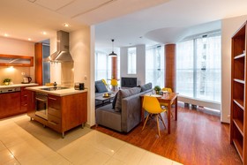 FriendHouse Apartments - Aparthotel