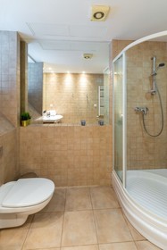 FriendHouse Apartments - Aparthotel