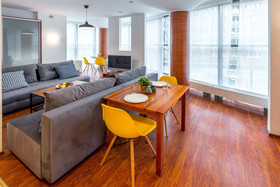 FriendHouse Apartments - Aparthotel