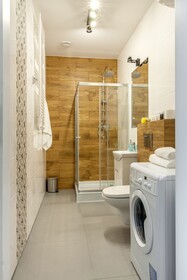 FriendHouse Apartments - Avenue