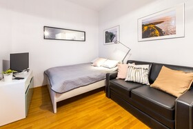 FriendHouse Apartments - Avenue