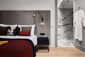 H15 Luxury Palace