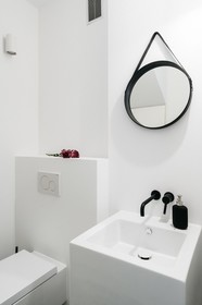 Harmonica House by Loft Affair