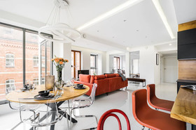 Harmonica House by Loft Affair
