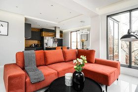 Harmonica House by Loft Affair