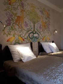 Hotel Ester