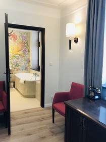 Hotel Ester