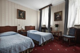 H15 Hotel Francuski