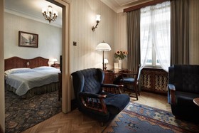 H15 Hotel Francuski