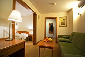 Hotel Logos