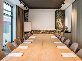 Ibis Styles Krakow Santorini