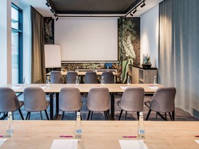 Ibis Styles Krakow Santorini