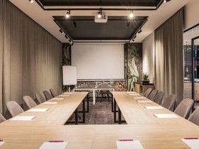 Ibis Styles Krakow Santorini