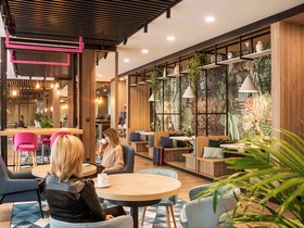 Ibis Styles Krakow Santorini