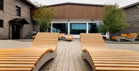 J&J Sport Center