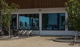 J&J Sport Center
