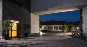 J&J Sport Center