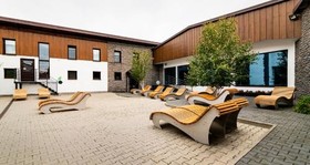 J&J Sport Center