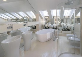 Kanonicza 22