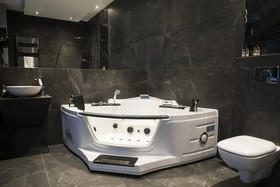 Leo Aparthotel Old Town