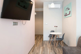 Leo Aparthotel Old Town