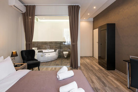 Leo Aparthotel Old Town