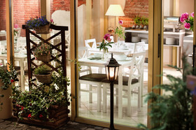 Leone Aparthotel