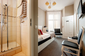 Leone Aparthotel