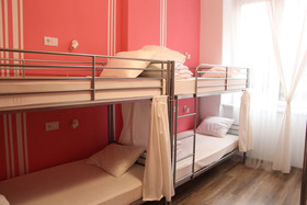 Lorf Hostel & Apartments
