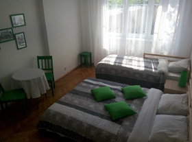Lorf Hostel & Apartments