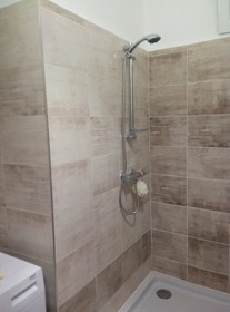 Lorf Hostel & Apartments