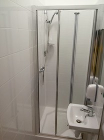 Lorf Hostel & Apartments